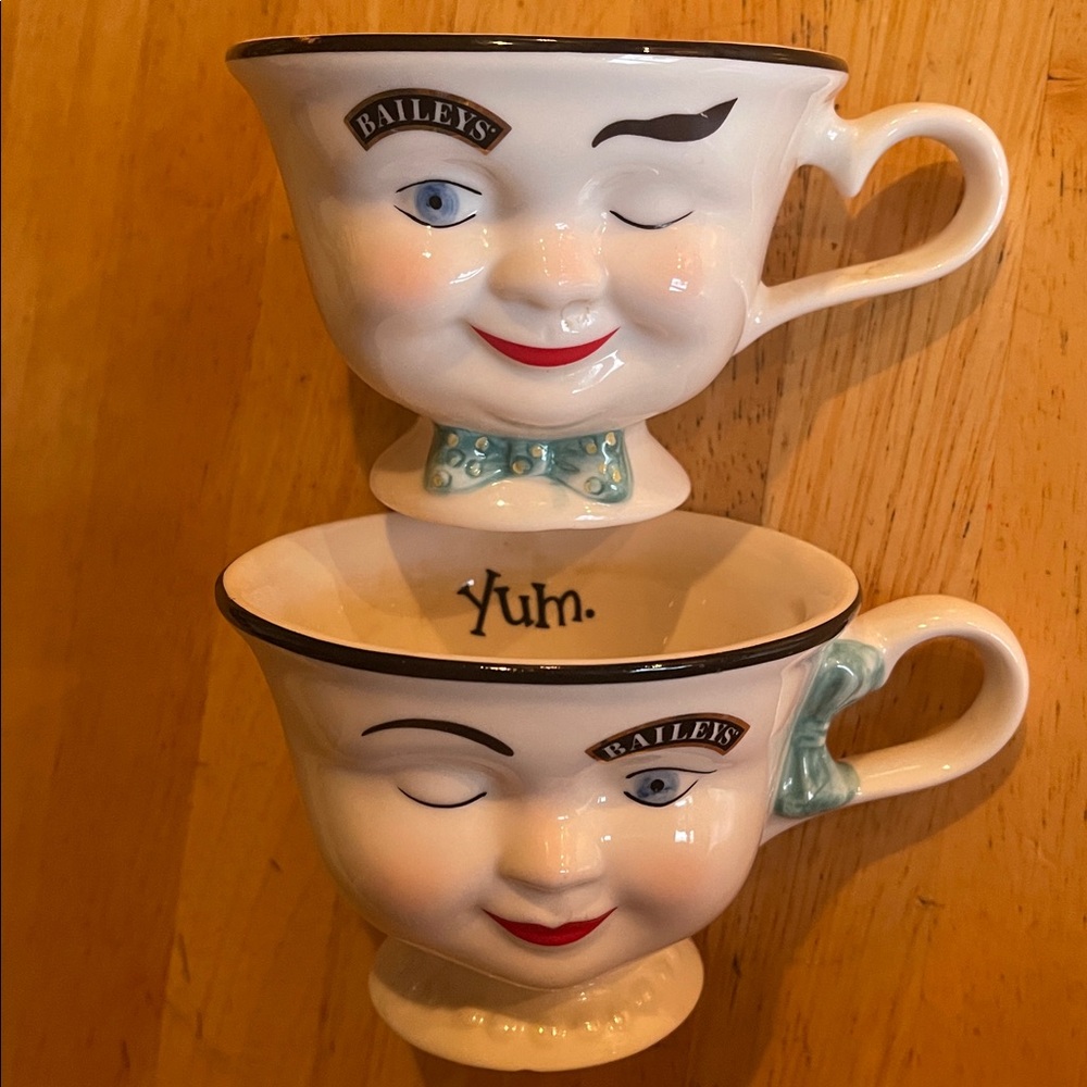 Baileys Winking Face He & She Mugs